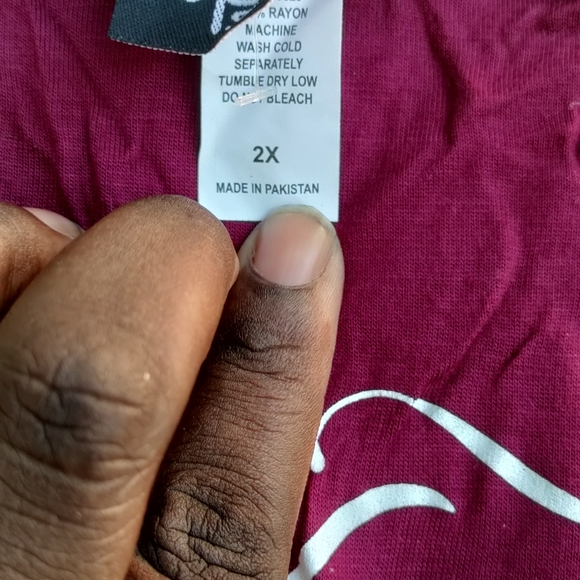 Graphic T shirt - Picture 2 of 5